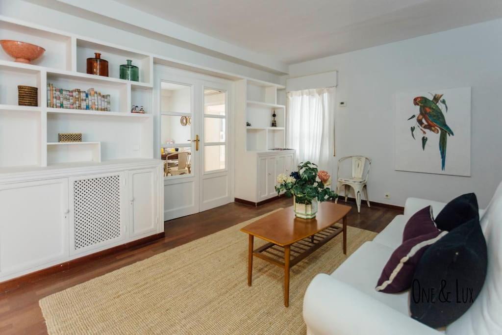 O&L Aire - Spacious And Bright Apartment In The Heart Of סביליה מראה חיצוני תמונה