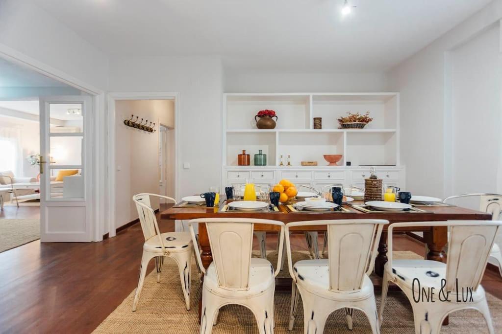 O&L Aire - Spacious And Bright Apartment In The Heart Of סביליה מראה חיצוני תמונה